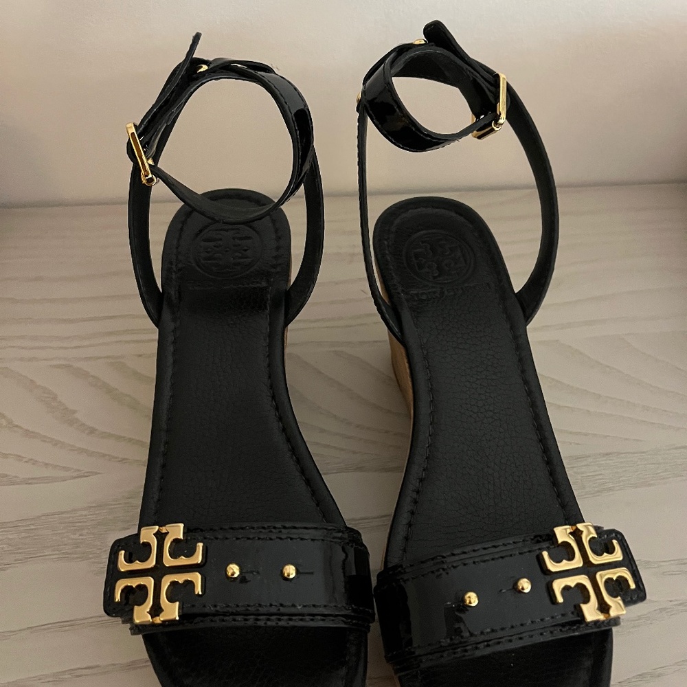 Tory Burch Elina Black Patent